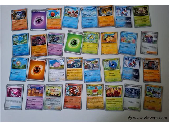 Pokémon cards - afbeelding 1 van  8