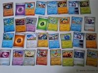 Pokémon cards - afbeelding 1 van  8