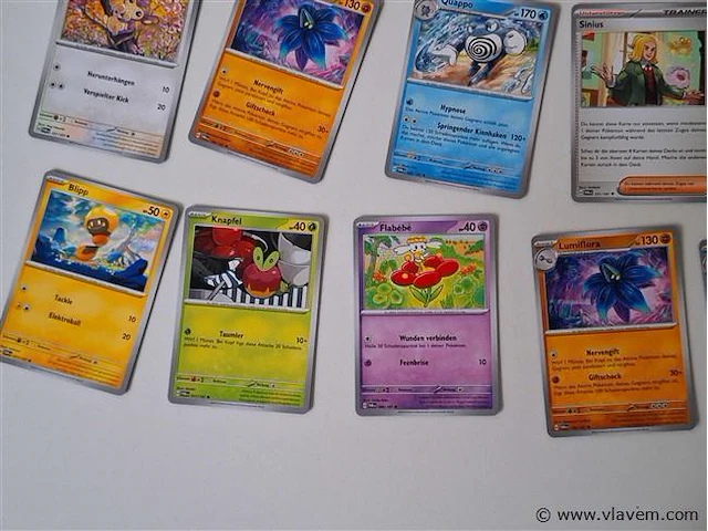 Pokémon cards - afbeelding 1 van  8