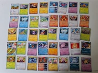 Pokémon cards - afbeelding 1 van  8