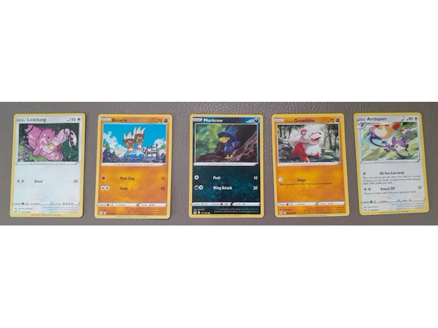 Pokémon kaarten holo 5 stuks - afbeelding 1 van  3