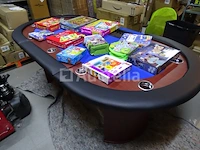 Pokertafel en diverse spellen