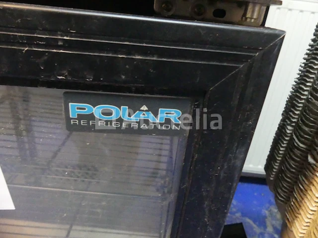 Polar cb932-5 3-deurs glazen koelkast - afbeelding 1 van  4