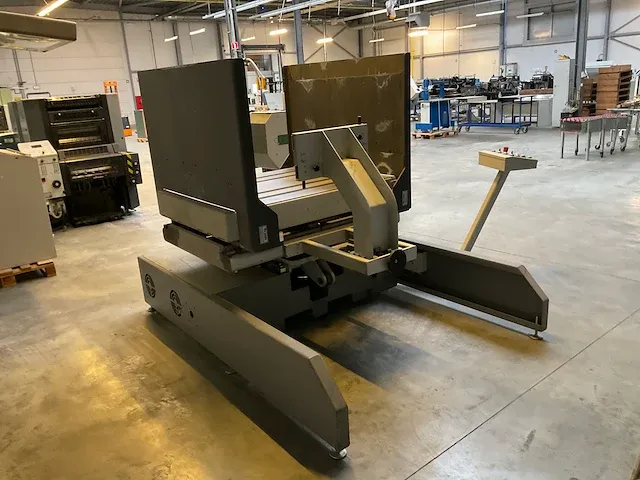 Polar mohr automatische stapelkantelaar - afbeelding 2 van  6