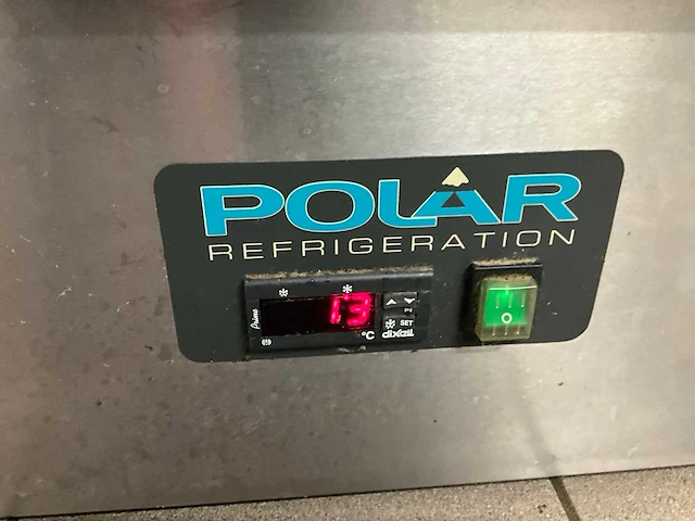Polar sec903 / g622-5 – professionele rvs koelwerkbank (3 deuren) - afbeelding 9 van  13