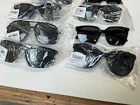 Polaroid zonnebril (16x) - afbeelding 3 van  10