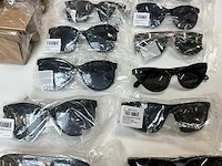 Polaroid zonnebril (16x) - afbeelding 4 van  10