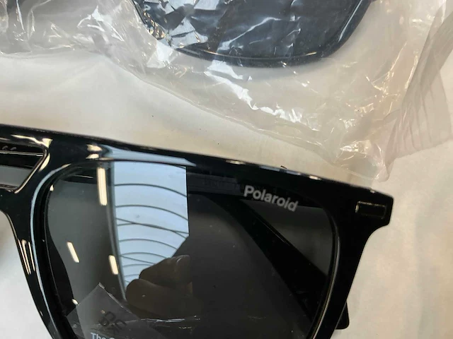 Polaroid zonnebril (17x) - afbeelding 3 van  12