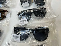 Polaroid zonnebril (17x) - afbeelding 7 van  12