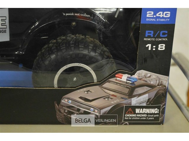 Police auto off road - afbeelding 4 van  4