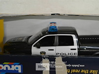 Police pick up - afbeelding 2 van  4