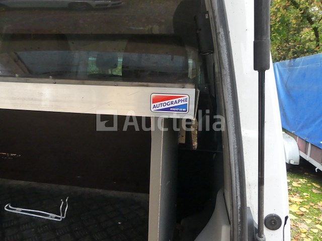 Politievoertuig volkswagen kombi (2019-141.105 km) - afbeelding 2 van  35