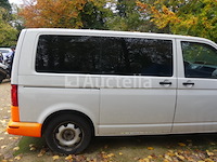 Politievoertuig volkswagen kombi (2019-141.105 km) - afbeelding 31 van  35