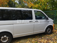 Politievoertuig volkswagen kombi (2019-141.105 km) - afbeelding 32 van  35