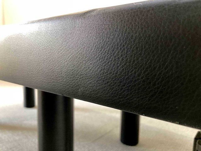 Poltrona frau - c.e.o cube meeting - vergadertafel - conference table - afbeelding 5 van  14