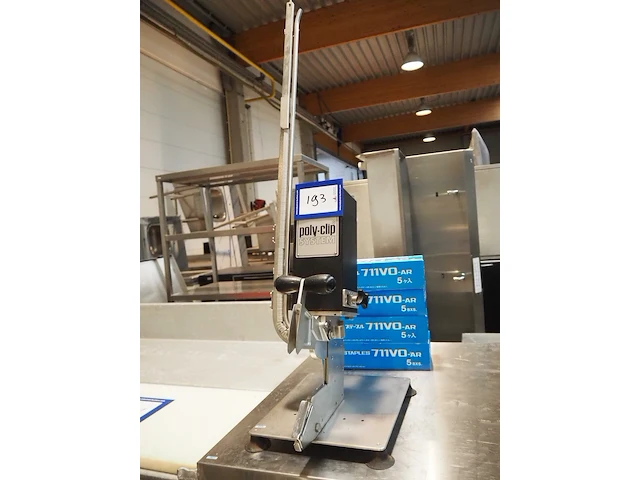 Poly-clip system gmbh & co. kg - afbeelding 1 van  9