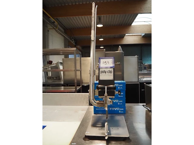 Poly-clip system gmbh & co. kg - afbeelding 2 van  9