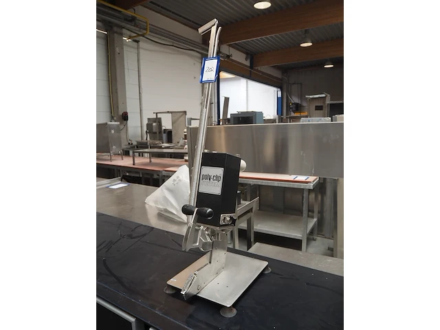 Poly-clip system gmbh & co. kg - afbeelding 2 van  8