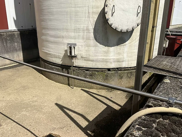 Polyester opslagtank acs 30 m3 - afbeelding 7 van  8
