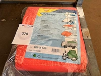 Polyethyleen afdekzeil.4x6 meter. - afbeelding 1 van  1