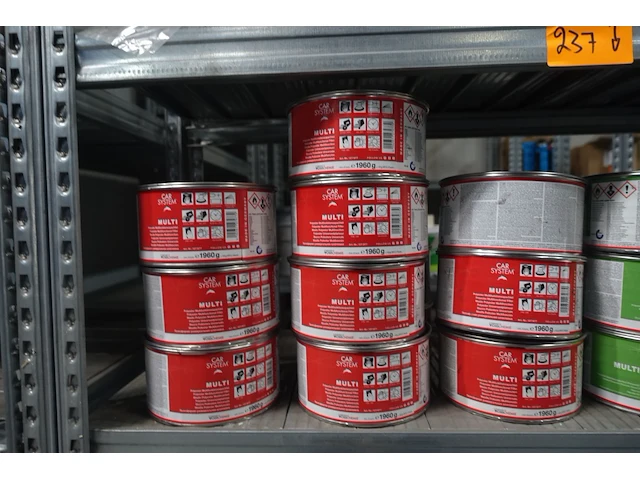 Polyster filler + polyster glasvezelplamuuur car system - afbeelding 3 van  6