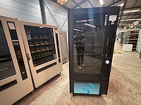 Polyvend - verkoopautomaat - afbeelding 1 van  4