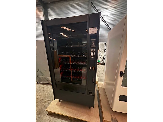 Polyvend - verkoopautomaat - afbeelding 5 van  6