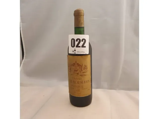 Pomerol château petit - beausejour 750ml 1977 - afbeelding 1 van  6