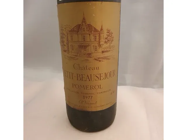Pomerol château petit - beausejour 750ml 1977 - afbeelding 2 van  6