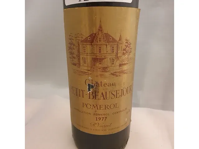 Pomerol château petit - beausejour 750ml 1977 - afbeelding 2 van  6