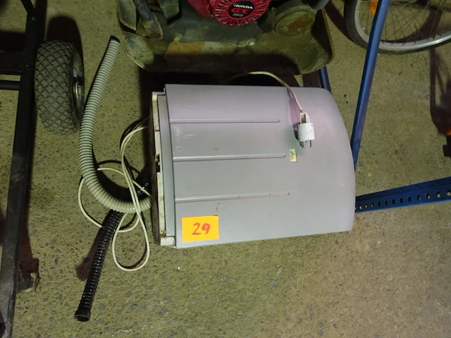 Pomp dur rental - afbeelding 1 van  3