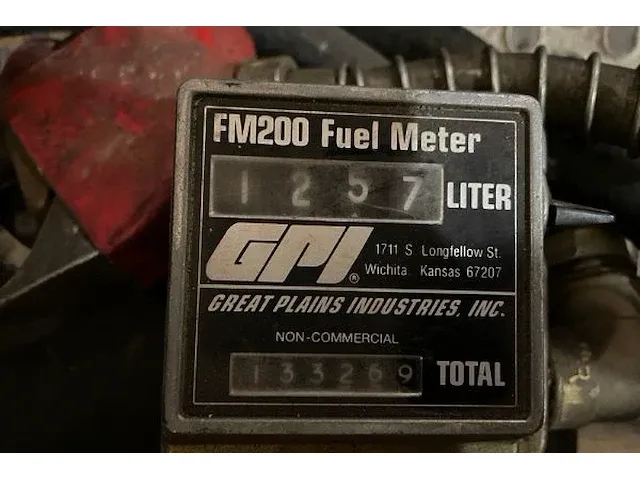 Pomp met handvat en meter - afbeelding 2 van  5