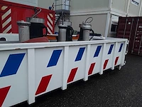 Pompcontainer met 3 pompunits - afbeelding 1 van  4