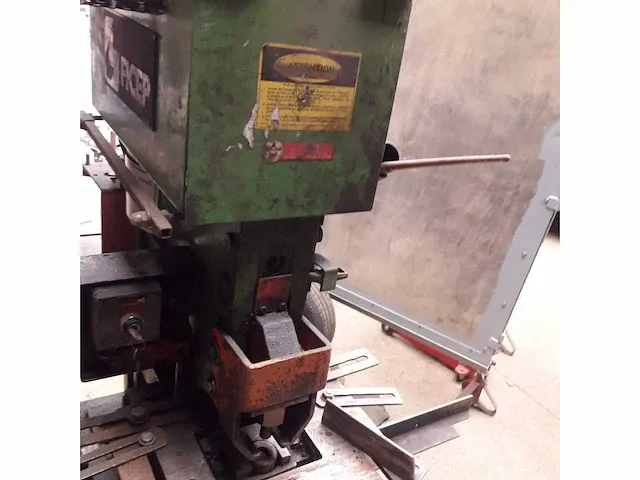Pons- en knipmachine ficep - afbeelding 8 van  8