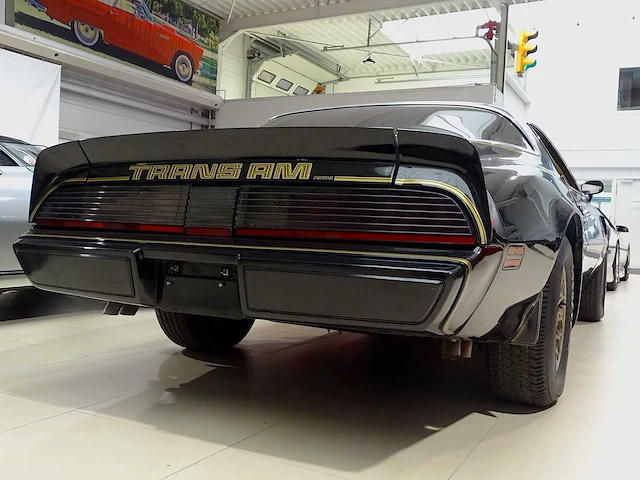Pontiac '79 firebird trans am 6.6 v8 '10th anniversary' - afbeelding 6 van  53