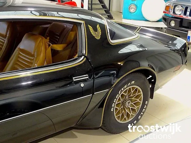 Pontiac '79 firebird trans am 6.6 v8 '10th anniversary' - afbeelding 3 van  53