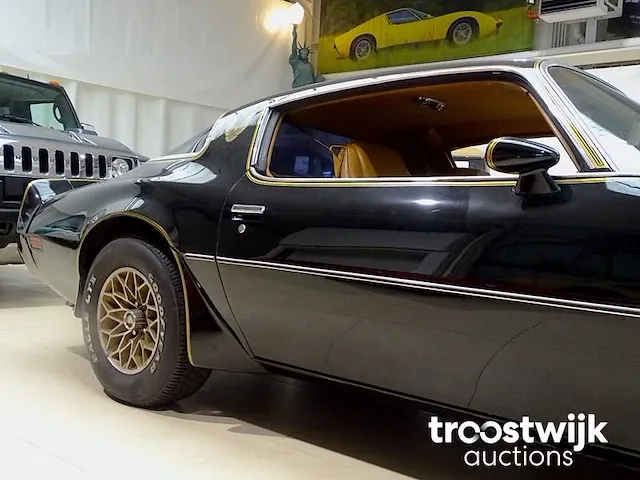 Pontiac '79 firebird trans am 6.6 v8 '10th anniversary' - afbeelding 8 van  53