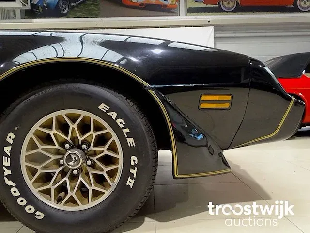 Pontiac '79 firebird trans am 6.6 v8 '10th anniversary' - afbeelding 10 van  53