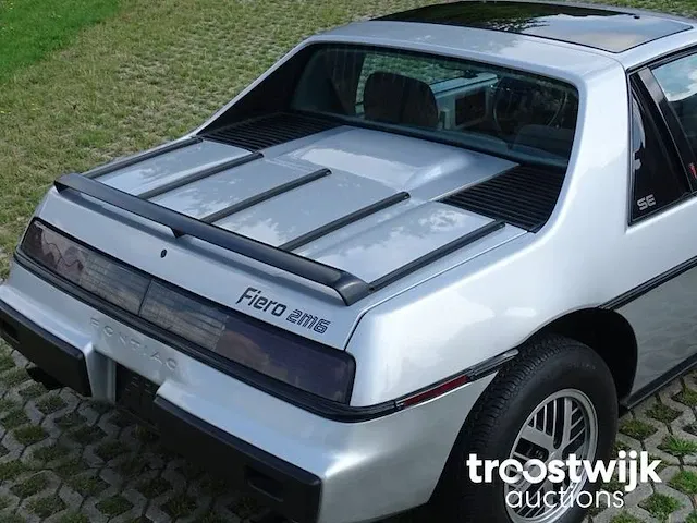 Pontiac fiero 2m6 se (topstaat) - afbeelding 15 van  50