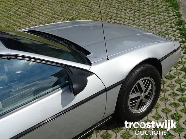 Pontiac fiero 2m6 se (topstaat) - afbeelding 18 van  50
