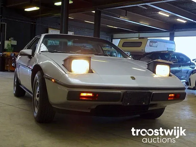 Pontiac fiero 2m6 se (topstaat) - afbeelding 50 van  50