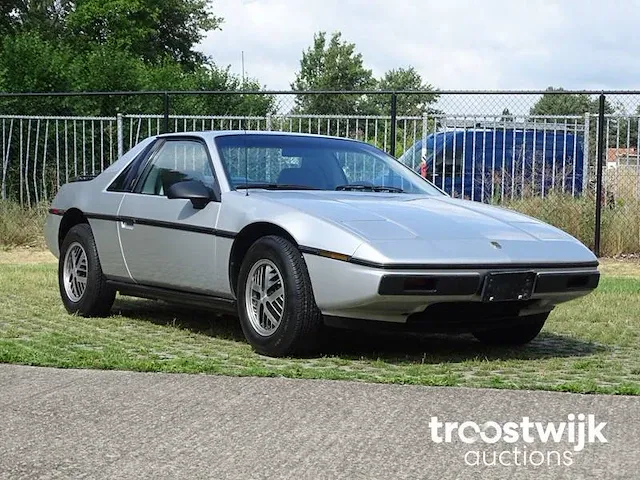 Pontiac fiero 2m6 se (topstaat) - afbeelding 5 van  50