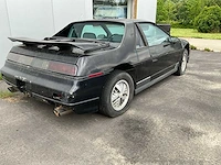 Pontiac fiero oldtimer - afbeelding 18 van  24