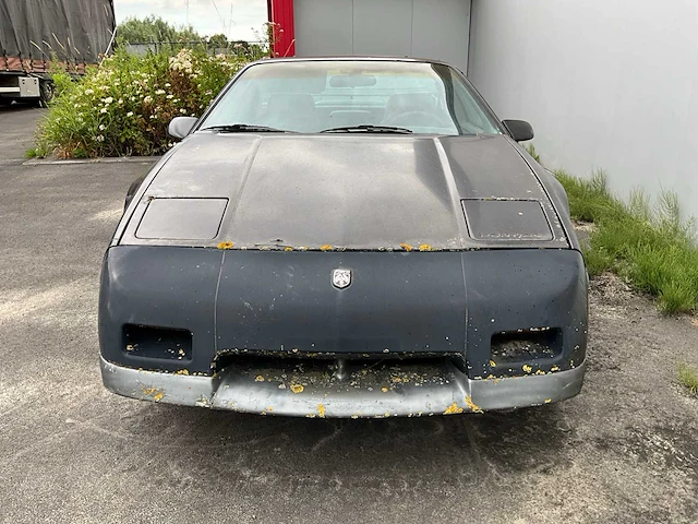 Pontiac fiero oldtimer - afbeelding 23 van  24