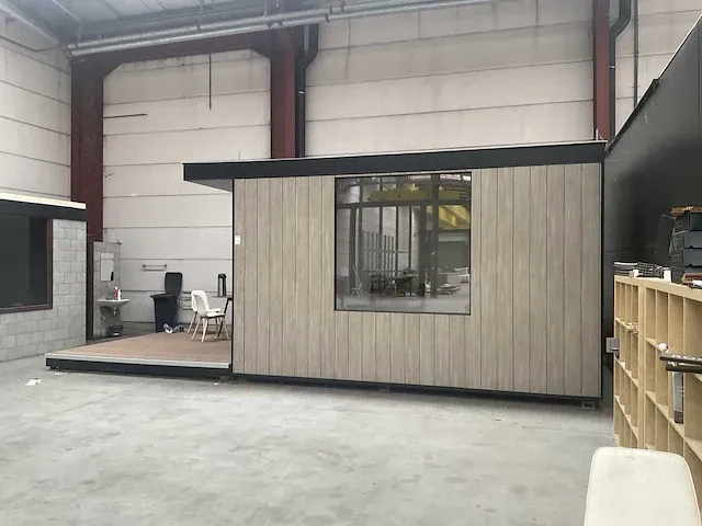 Poolhouse met terras - afbeelding 2 van  6