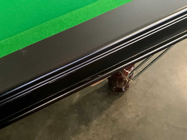 Pooltafel massief hout - afbeelding 8 van  9