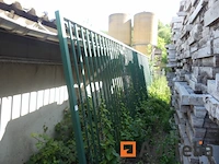 Poort met motor - afbeelding 4 van  4