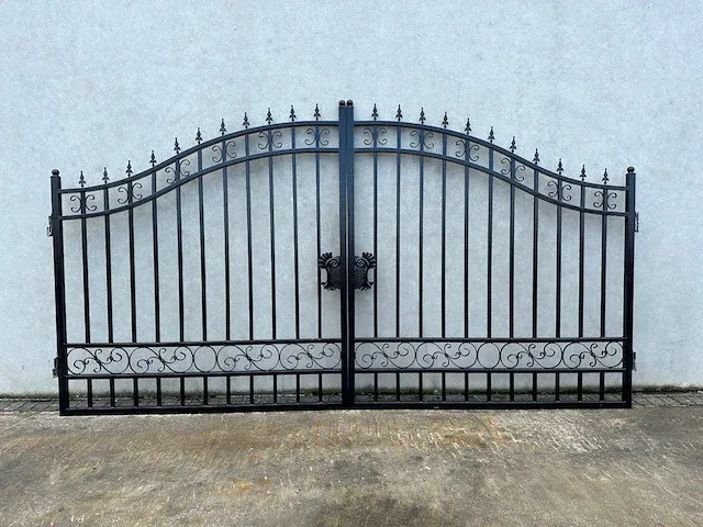 Poort plain design 4200mm nieuw - afbeelding 1 van  1