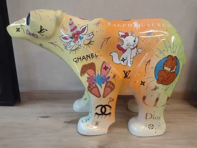 Pop-art lv baby ijsbeer - afbeelding 1 van  6