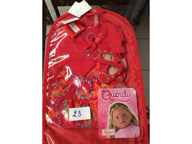 Poppenkledij - afbeelding 1 van  2
